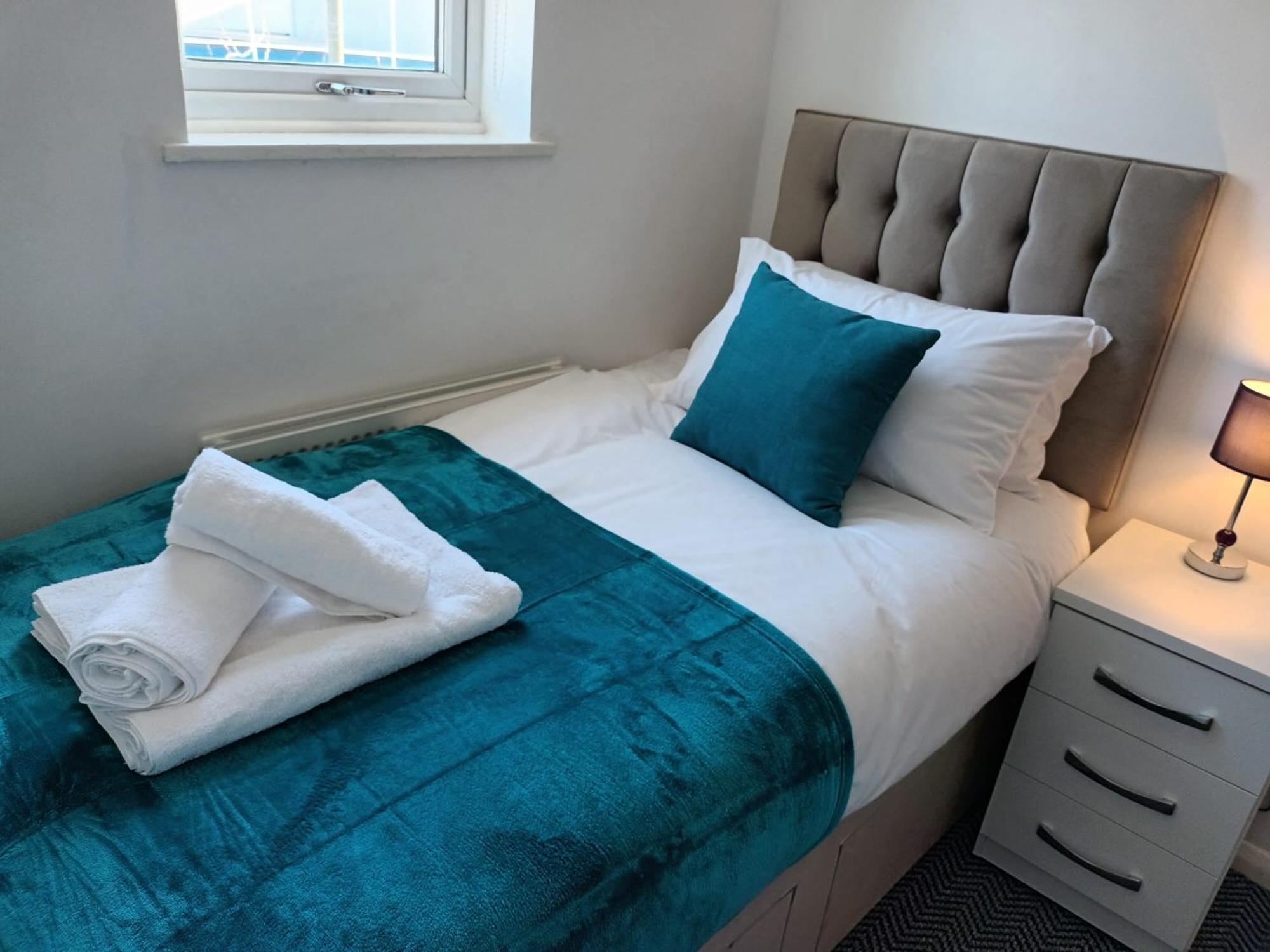 Holiday home Serviced 3-bedroom Near Nec, Airport & Jlr